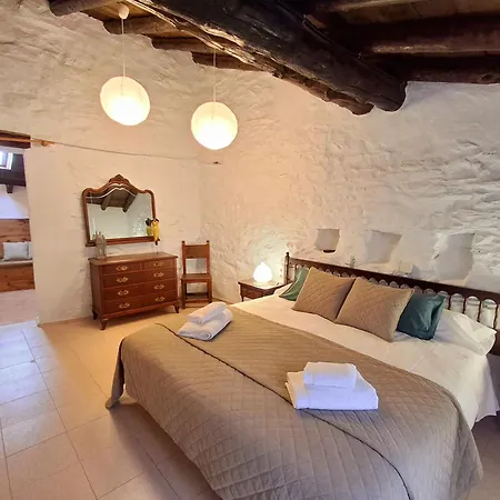 Cal Tonico Rural Guest House Ribes De Freser Exterior photo