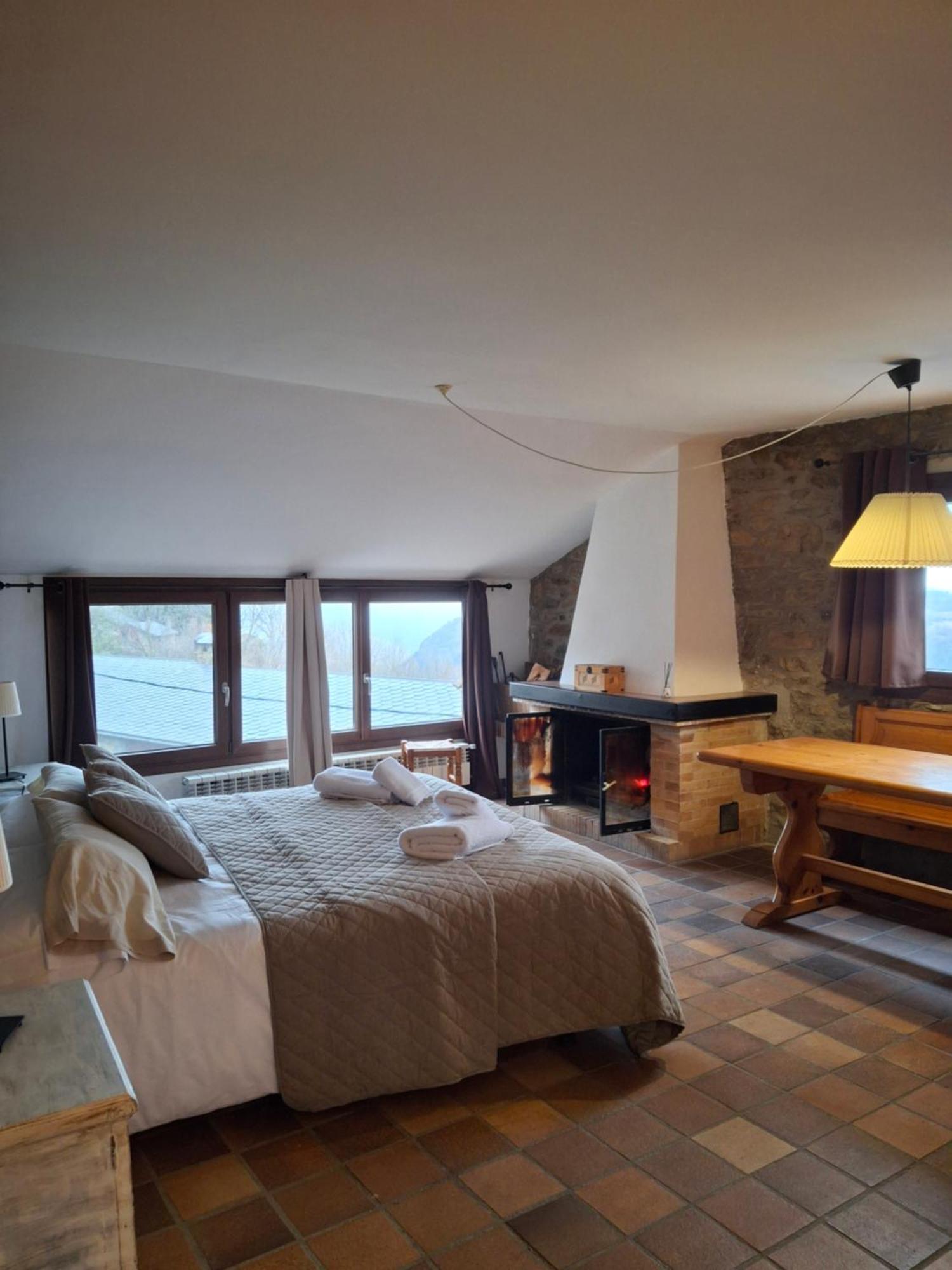 Cal Tonico Rural Country house Ribes De Freser